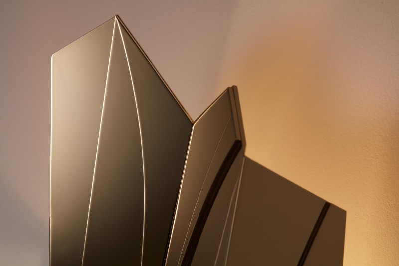 mydriaz-paris-cross-bitume-wall-lamp-4