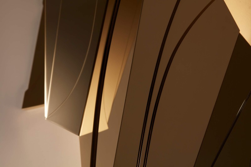 mydriaz-paris-cross-bitume-wall-lamp-2