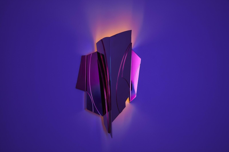 mydriaz-paris-cross-bitume-wall-lamp-2