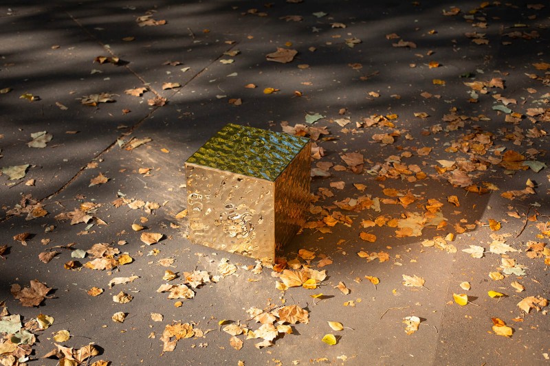 mydriaz-paris-liquide-side-table_7