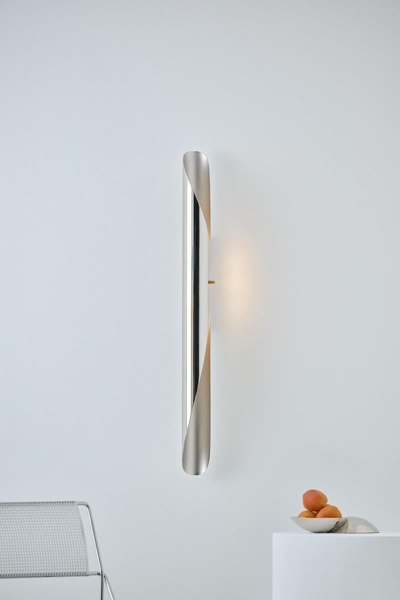 mydriaz-paris-love-wall-light-5