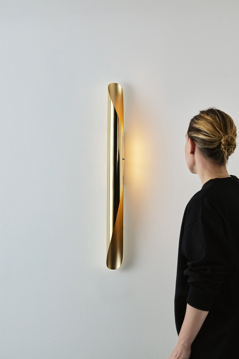 mydriaz-paris-love-wall-light-3